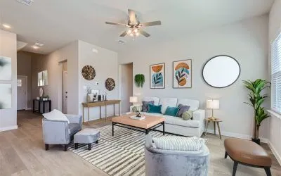 Property_47A4_7507_Escarpment_Dr_-_Web_Quality_-_005_-_06_Living_Room_15-03-24_11_18